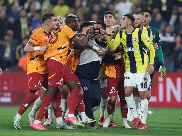 Fenerbahce vs Galatasaray